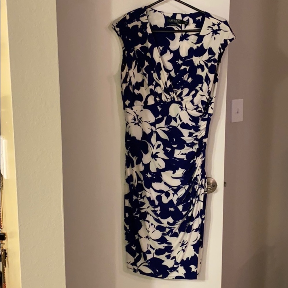 Adorable, classy Lauren dress